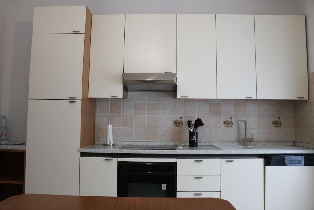 Officium Su Piazzetta Apartment Turin Exterior photo